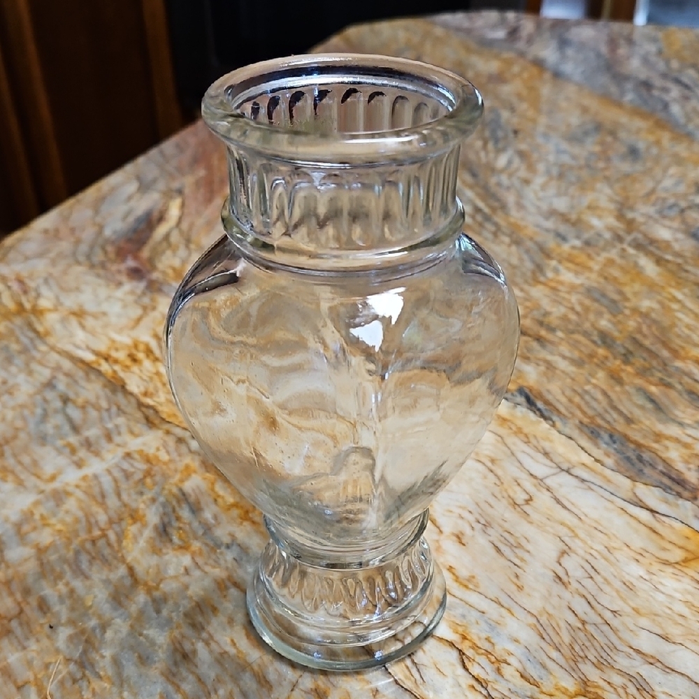 Vintage Clear Glass Decorative Flower Vase